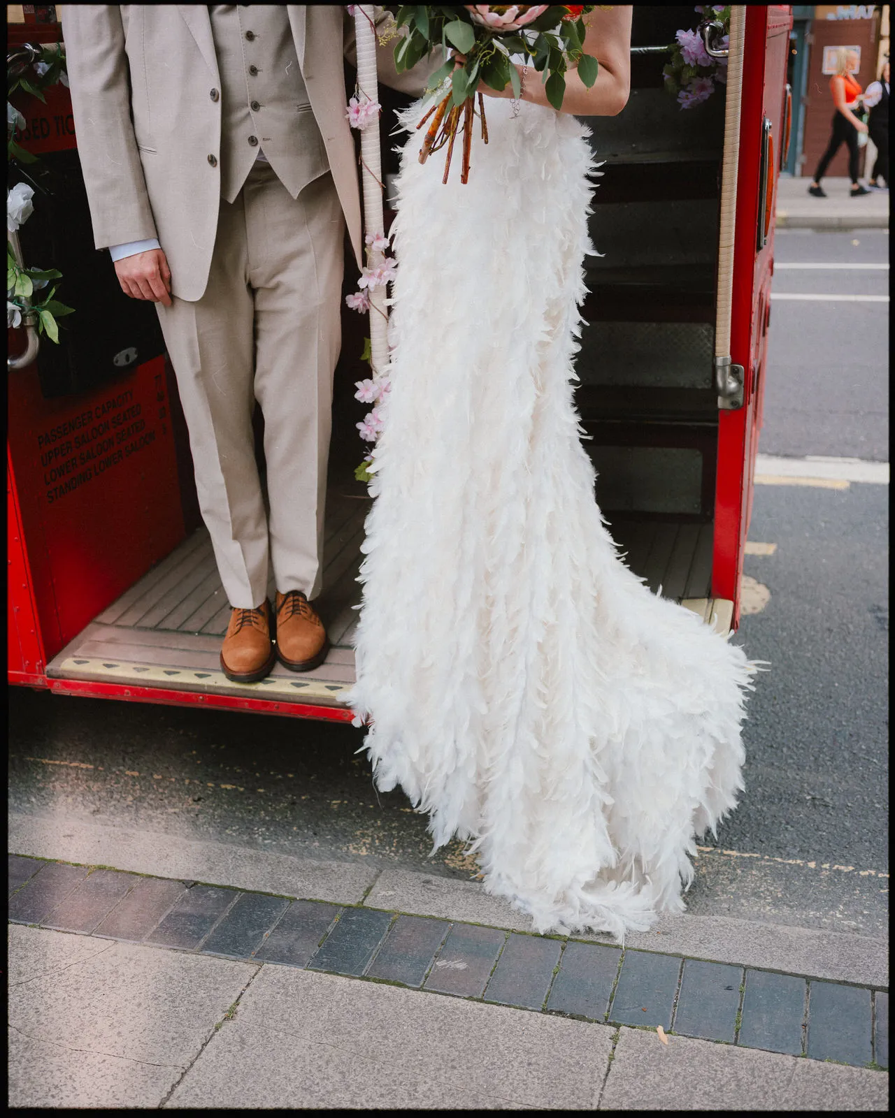 hackney town hall wedding photographer london - couple on vintage bus